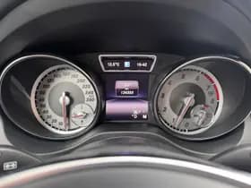 Mercedes-Benz CLA Shooting Brake 180 Prestige thumbnail 9