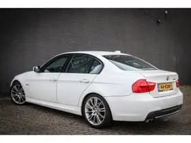 BMW 3 Serie 325i Business Line M Sport Net binnen - Nu al te bezichtigen thumbnail 2