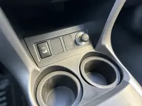 Toyota RAV4 thumbnail 16