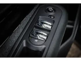 MINI Clubman thumbnail 18