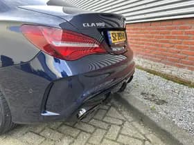 Mercedes-Benz CLA 180 Business Solution AMG Upgrade Edition thumbnail 28