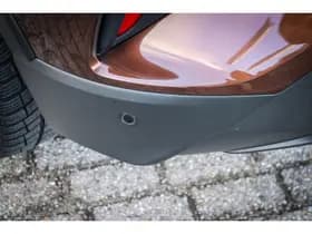 Toyota C-HR thumbnail 19