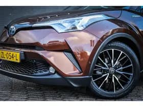 Toyota C-HR thumbnail 20