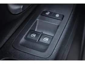 Volkswagen Up! thumbnail 8