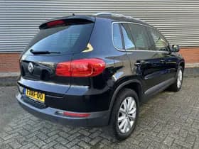 Volkswagen Tiguan thumbnail 3