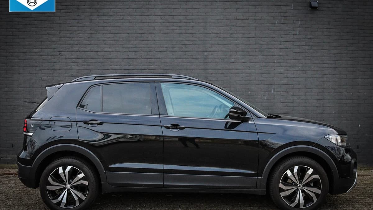 Volkswagen T-Cross — foto 1