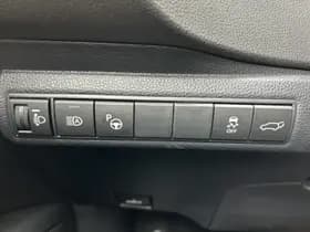 Toyota Corolla thumbnail 10