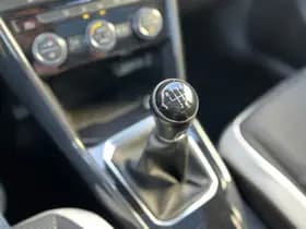 Volkswagen T-Roc thumbnail 19