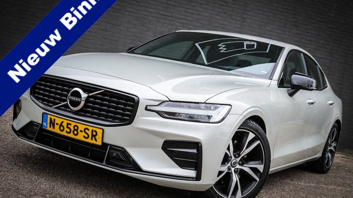 Volvo S60 — foto 1