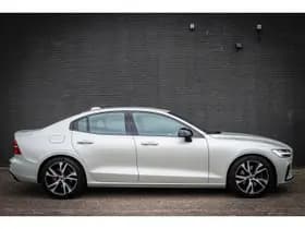 Volvo S60 thumbnail 2