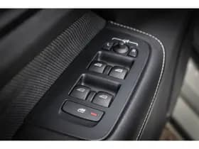 Volvo S60 thumbnail 10