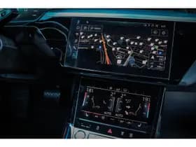 Audi e-tron thumbnail 11