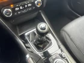 Mazda 3 thumbnail 18