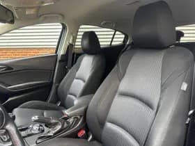 Mazda 3 thumbnail 6