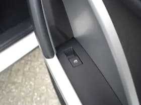 Audi Q3 35 TFSI Business Edition thumbnail 26