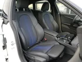 BMW 2 Serie Gran Coupé 218i M Sport Edition thumbnail 2