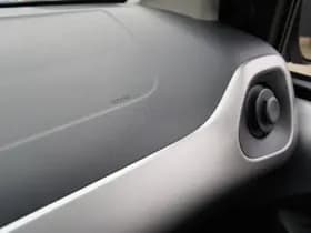 Peugeot 108 1.0 e-VTi Active thumbnail 16