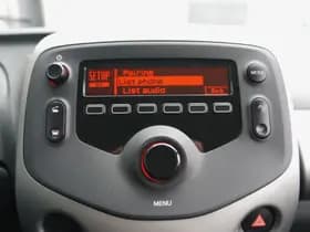 Peugeot 108 1.0 e-VTi Active thumbnail 8