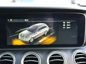 Mercedes-Benz E-Klasse Estate 200 Business Solution AMG thumbnail 41