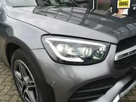 Mercedes-Benz GLC 200 Premium AMG thumbnail 23