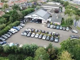 Mercedes-Benz GLC 200 Premium AMG thumbnail 44