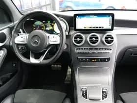 Mercedes-Benz GLC 200 Premium AMG thumbnail 6