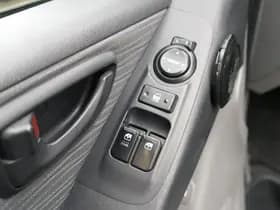 Hyundai H H-1 H300 2.5 CRDI VGT Camper thumbnail 10