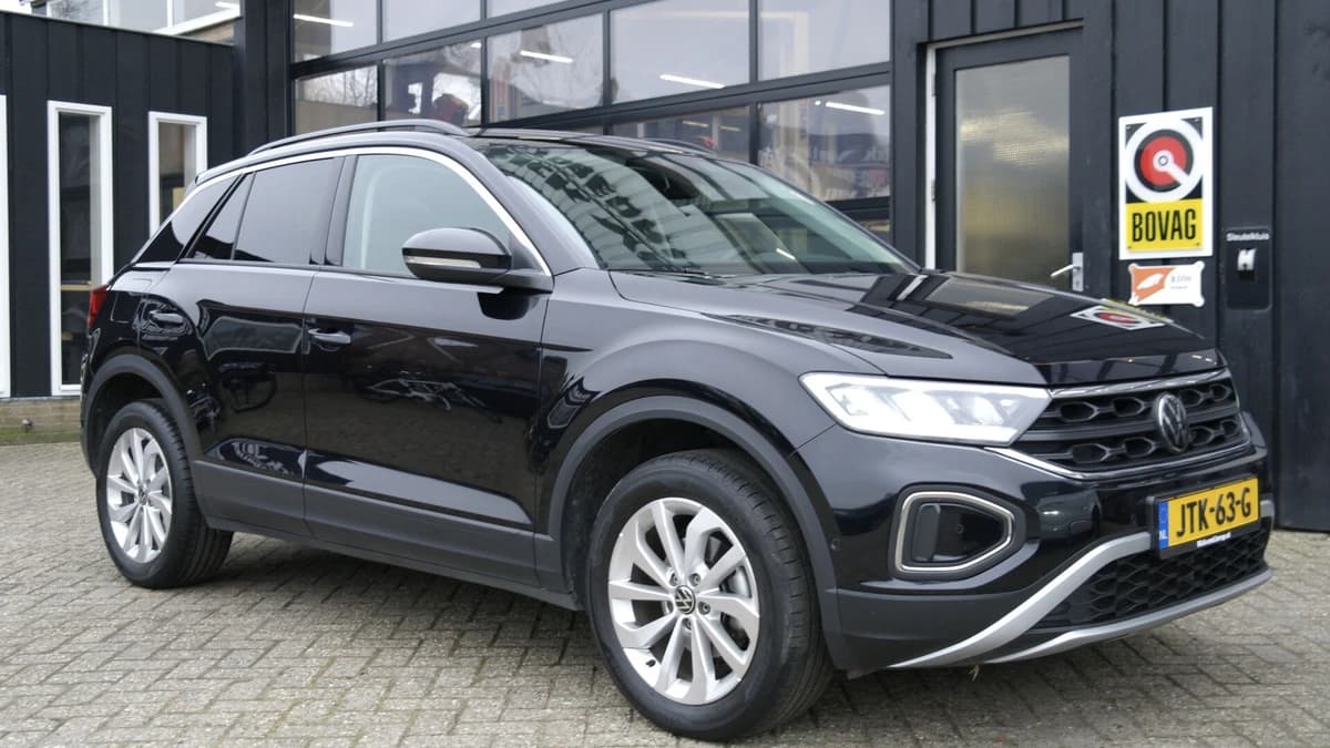 Volkswagen T-Roc 1.5 TSI Life Business — foto 1