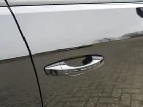 Volkswagen T-Roc 1.5 TSI Life Business thumbnail 21