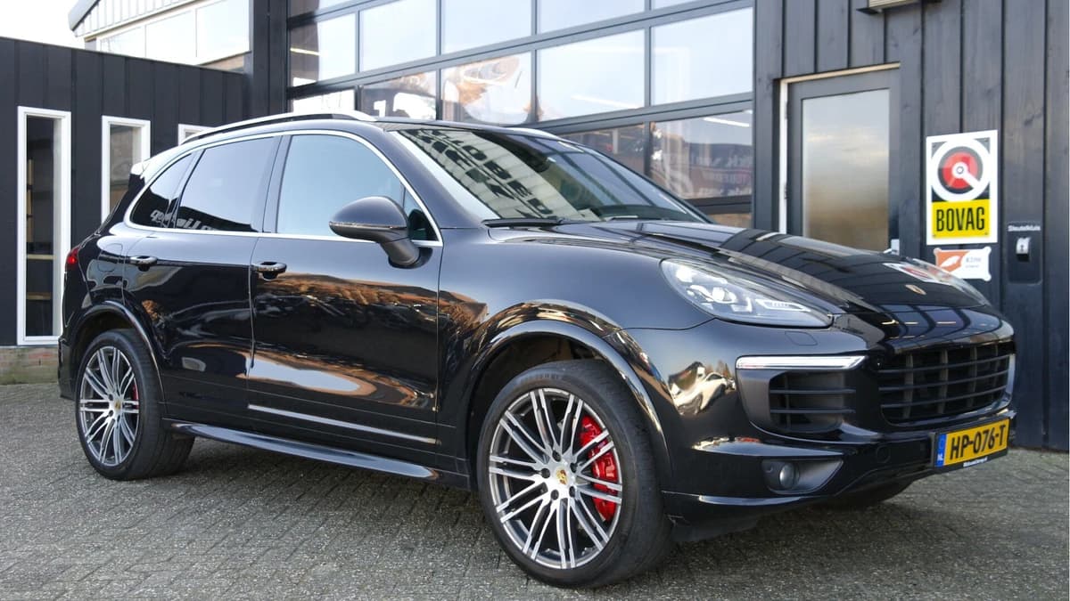 Porsche Cayenne 3.0 S E-Hybrid — foto 1