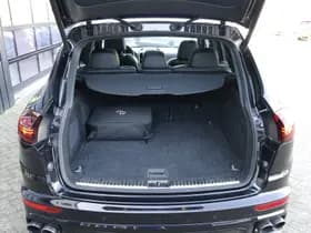 Porsche Cayenne 3.0 S E-Hybrid thumbnail 34