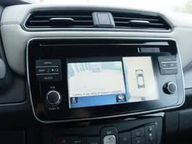 Nissan Leaf Tekna 40 kWh thumbnail 12