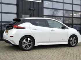 Nissan Leaf Tekna 40 kWh thumbnail 3