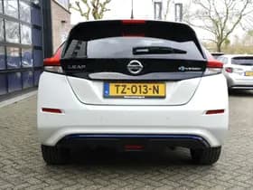 Nissan Leaf Tekna 40 kWh thumbnail 24