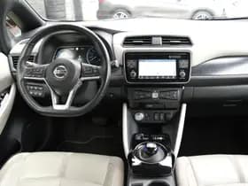 Nissan Leaf Tekna 40 kWh thumbnail 5