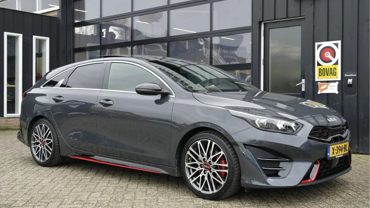 Kia ProCeed 1.6 T-GDi GT — foto 1