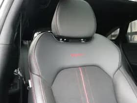 Kia ProCeed 1.6 T-GDi GT thumbnail 18