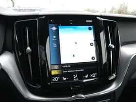 Volvo XC60 2.0 B5 Momentum Pro thumbnail 38