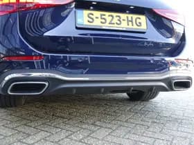 Mercedes-Benz C-Klasse Estate 300 e AMG Line thumbnail 38