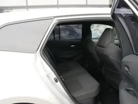 Toyota Corolla Touring Sports 1.8 Hybrid First Edition thumbnail 31