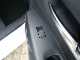 Toyota Corolla Touring Sports 1.8 Hybrid First Edition thumbnail 32