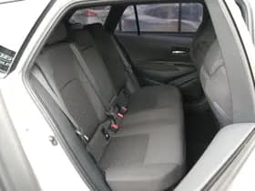 Toyota Corolla Touring Sports 1.8 Hybrid First Edition thumbnail 33