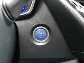 Toyota Corolla Touring Sports 1.8 Hybrid First Edition thumbnail 37