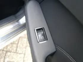 Mercedes-Benz E-Klasse Estate 200 Ambition thumbnail 28