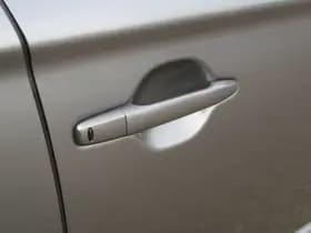 Mitsubishi Outlander thumbnail 11