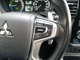 Mitsubishi Outlander thumbnail 17