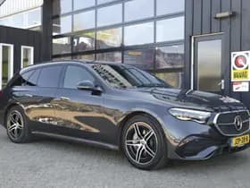 Mercedes-Benz E-Klasse thumbnail 1