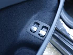 Mercedes-Benz E-Klasse thumbnail 46