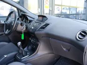 Ford Fiesta thumbnail 5