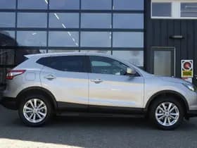 Nissan Qashqai thumbnail 2